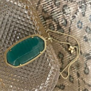 Green and Gold Oval Kendra Pendant Necklace